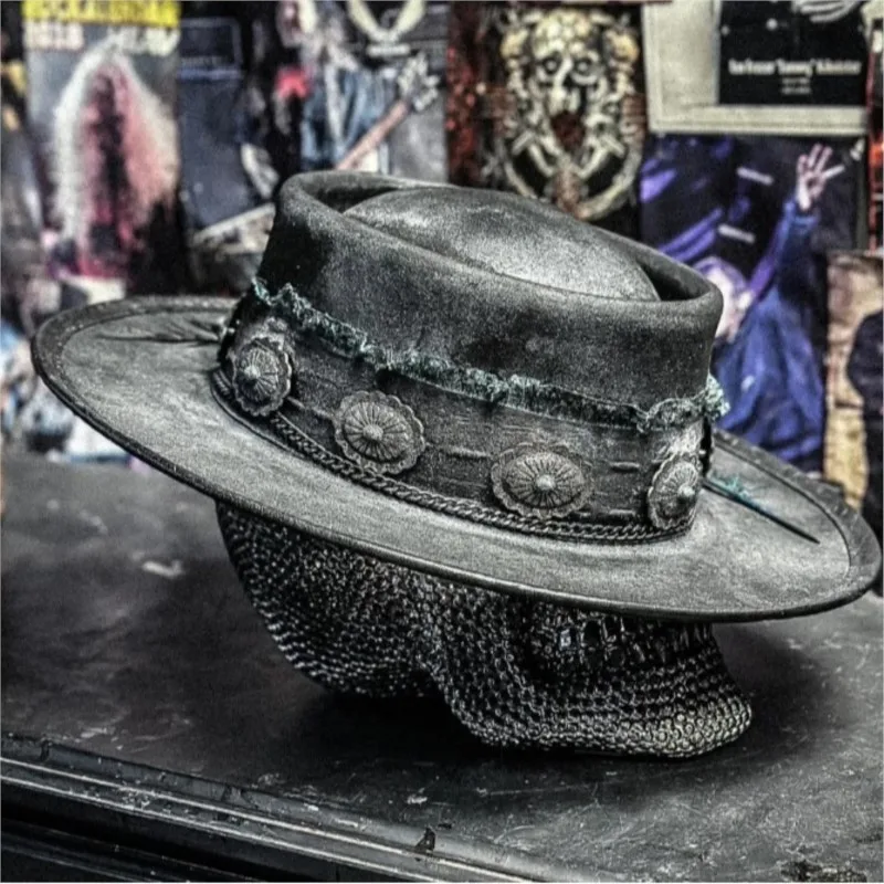 Fashionable flat-topped hat solid-colored top and pure felt