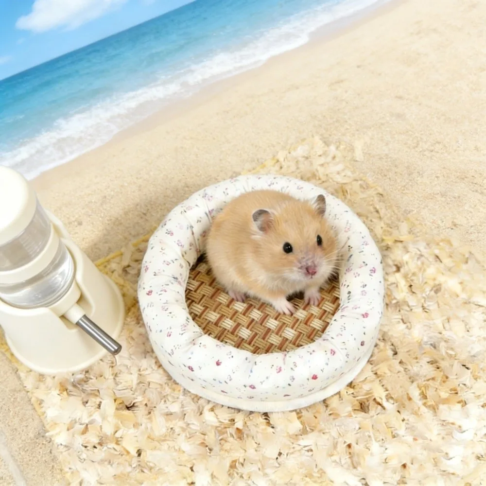Floral Pattern Hamster Cooling Bed Round Pet House Golden Bear Cool Nest Breathable Non-Slip Bottom Pet Sleeping Mat