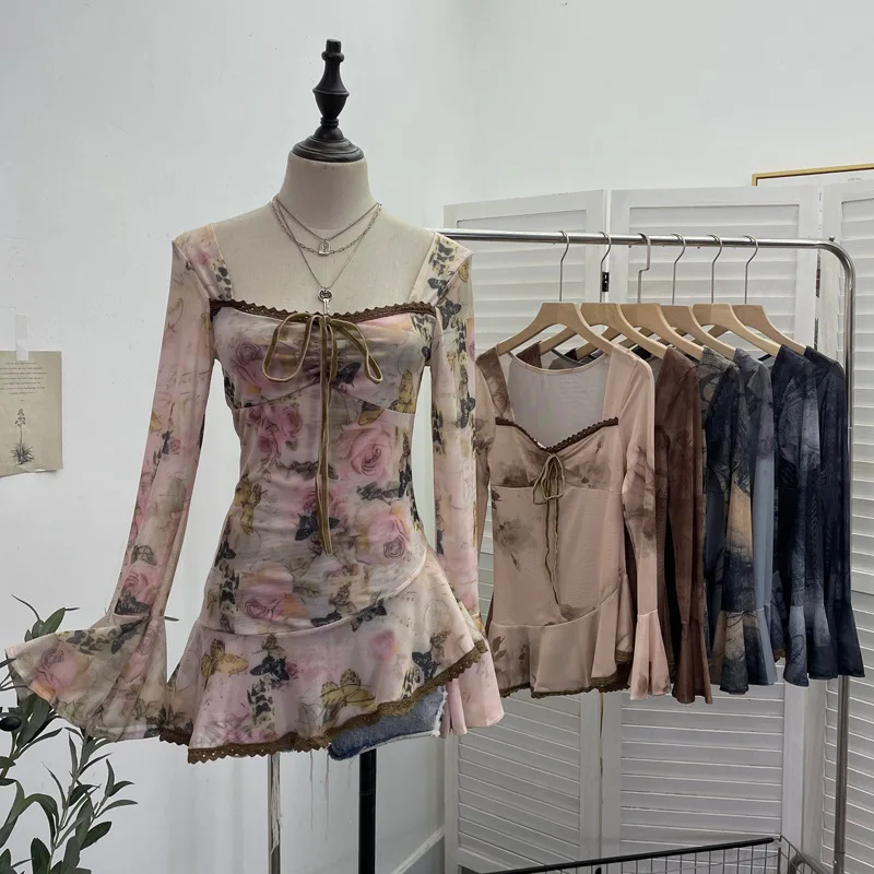 ISAROSE Vintage Tie Dyeing Tops for Women Square Collar Stretch Spring Autumn Mesh Flare Sleeve Asymmetrical Lace Edging T-shirt