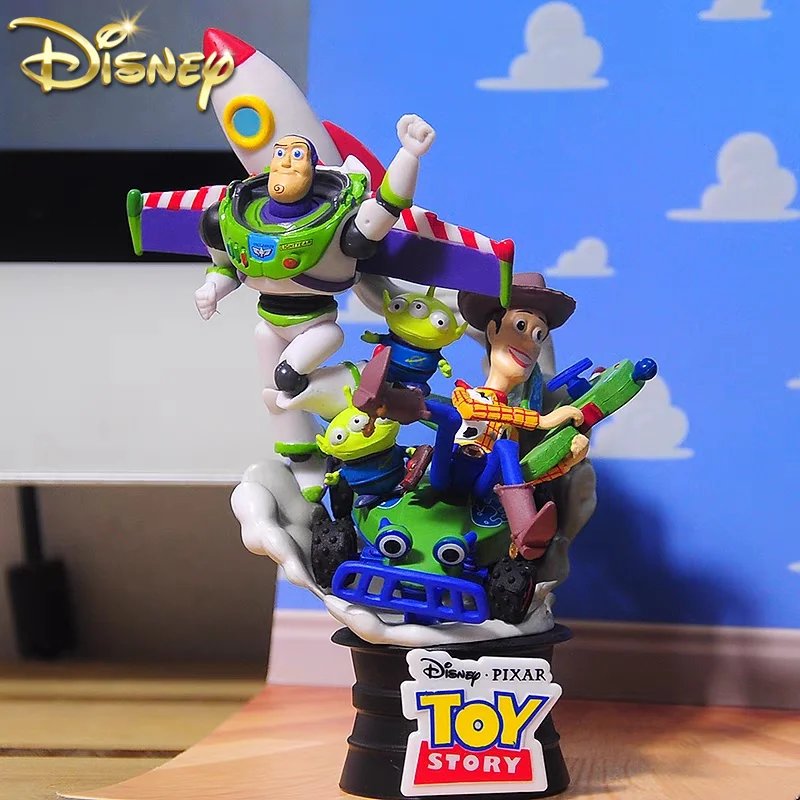 Disneys-figura de acción de Alien Toy Story, estatua creativa de hamburguesa, tres ojos, marca de moda, modelo de colección de Pvc, regalo