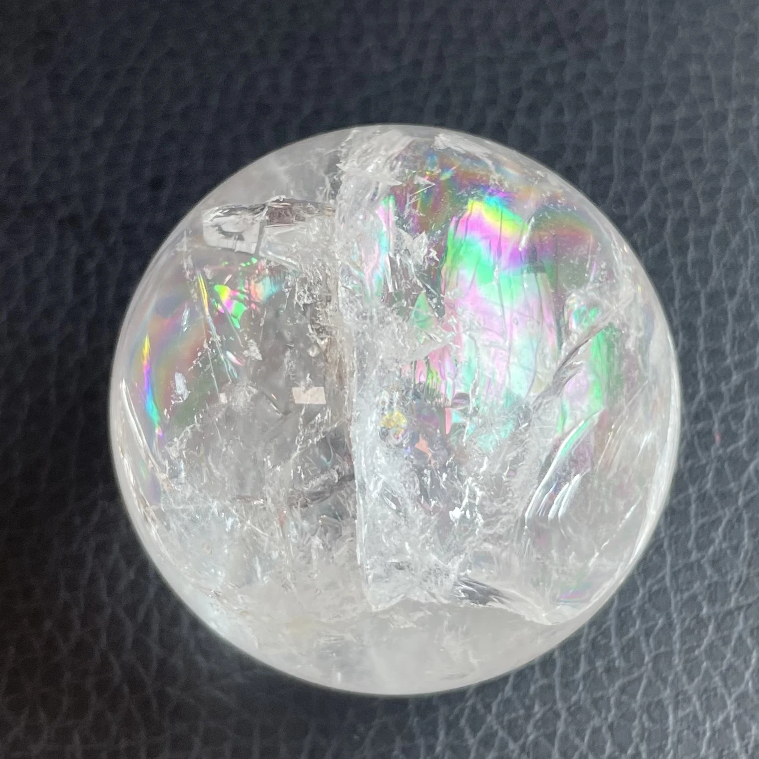 

146g Natural Stone Rainbow Sphere Clear Quartz Ball Polished Crystal Ball Reiki Healing Gift Room Decor Y82