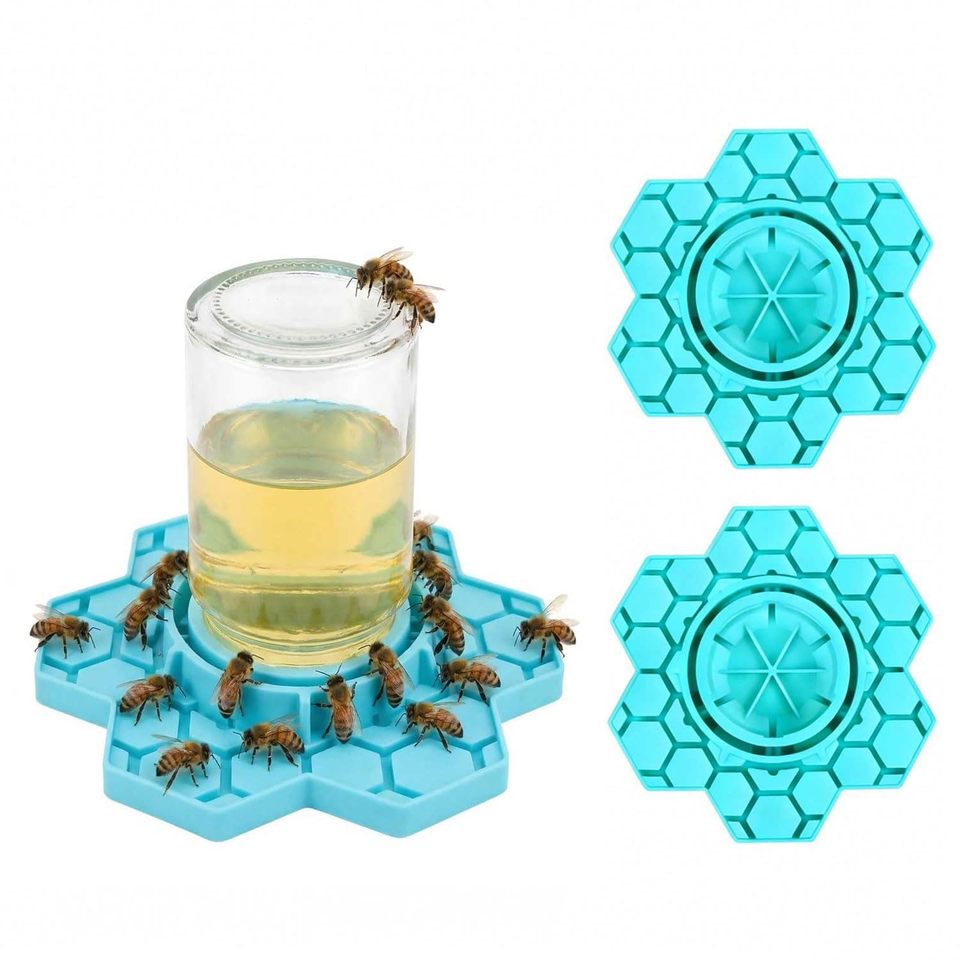  Honeycomb Tray Bee Water Feeder with Perch Small Hole Honeybee Drinking Station for Garden Patio Beekeeping Tools Durable 