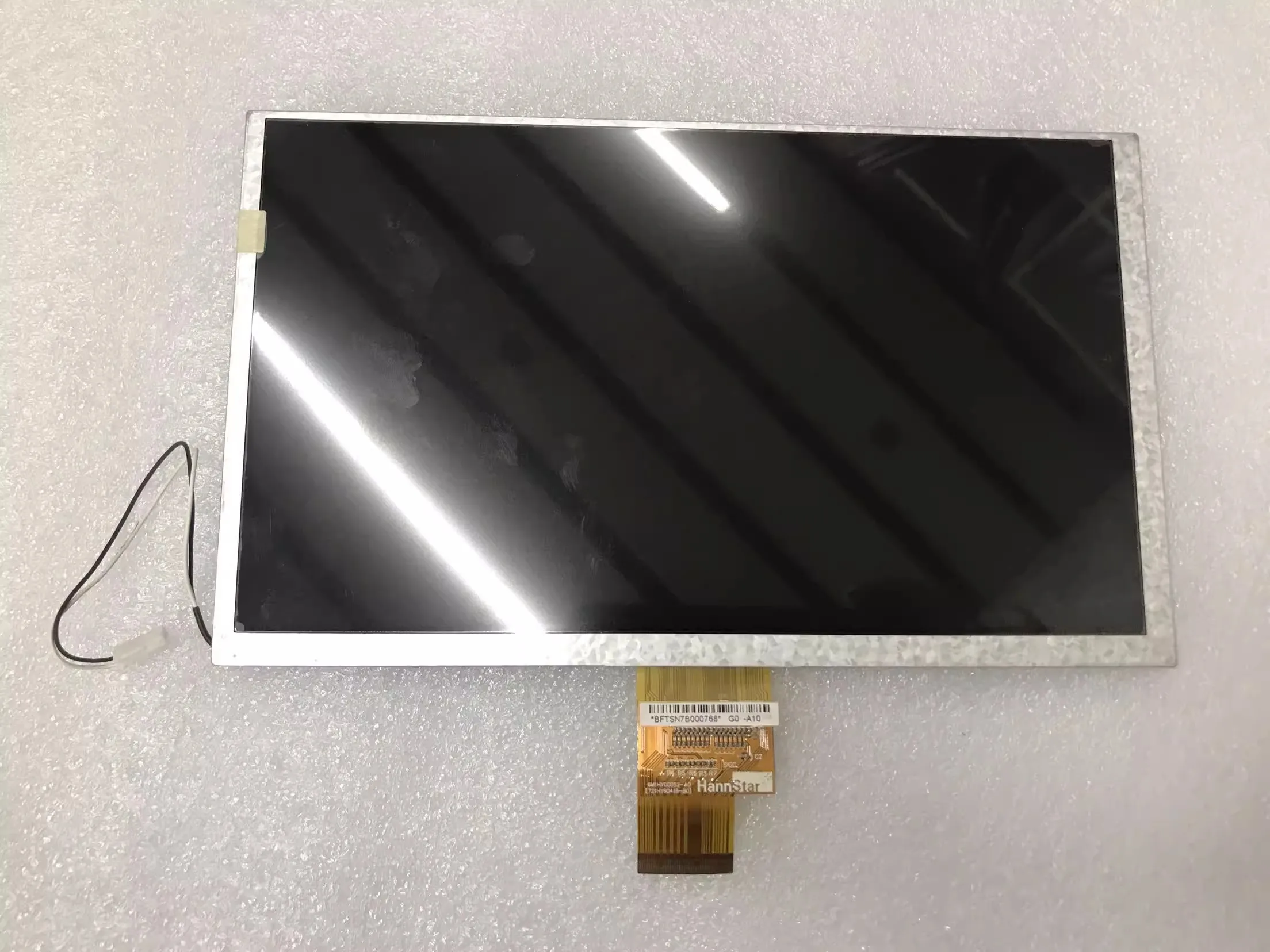 6m1hy0052-a0-721hy60417-b0-g090ht39l40p-c01-lcd-screen