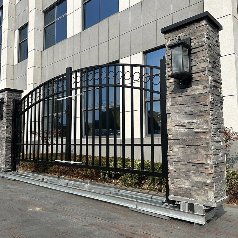 

Индивидуальные железные ворота Кованые ворота Новый дизайн Открытые основные ворота из кованого железа