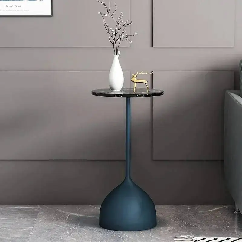 맞춤형 노르딕 대리석 소형 사이드 테이블 모던 거실 소파 코너 심플 크리에이티브 아이언 골든 커피 테이블