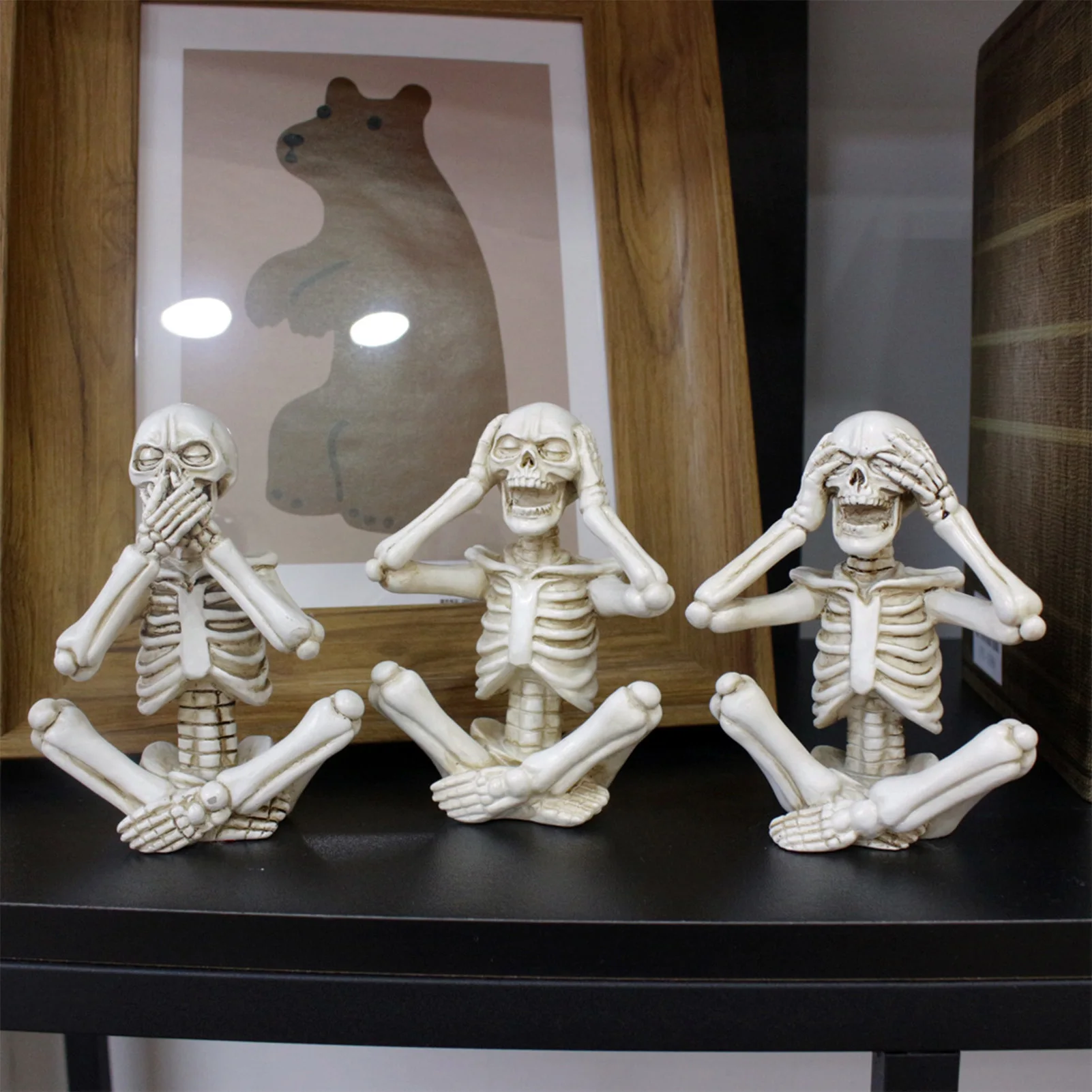 

Halloween Home Decoration Skeleton Figurine Set Resin Craft for Living Room Bedroom Office Great Gift for Halloween Ornament
