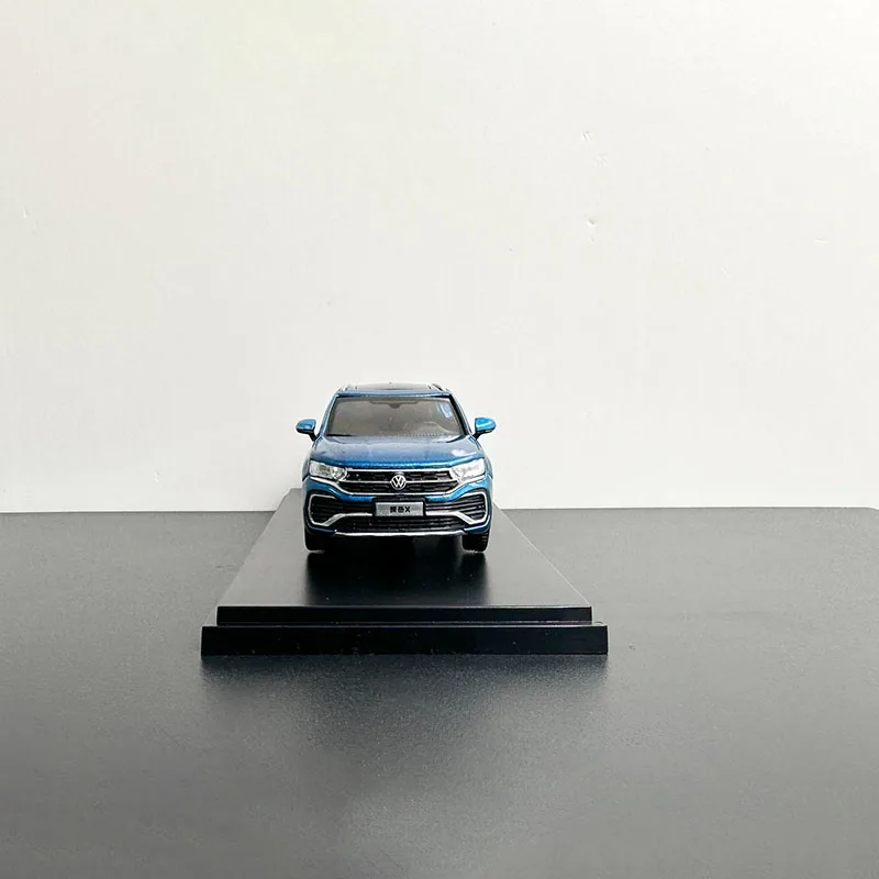 1:43 Scale TAYRON X SUV Alloy Car Model Collection Ornaments