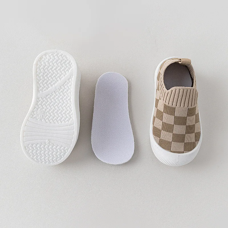 Baby Toddler Shoes Breathable Non-slip Soft Floor Socks Spring and Autumn Simple Cartoon Mesh Soft Soled Baby Shoes