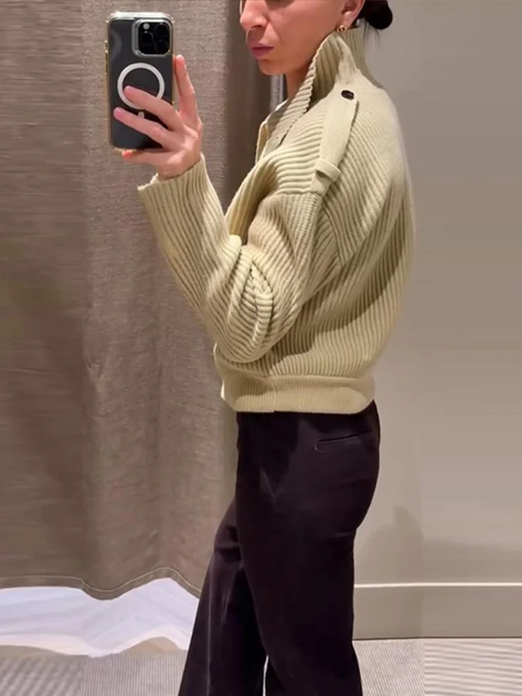 니트 가디건 여성용 크롭 스웨터 탑 턴다운 칼라 버튼 프론트 루즈 숏 니트웨어 가을 겨울 베이지 아우터웨어