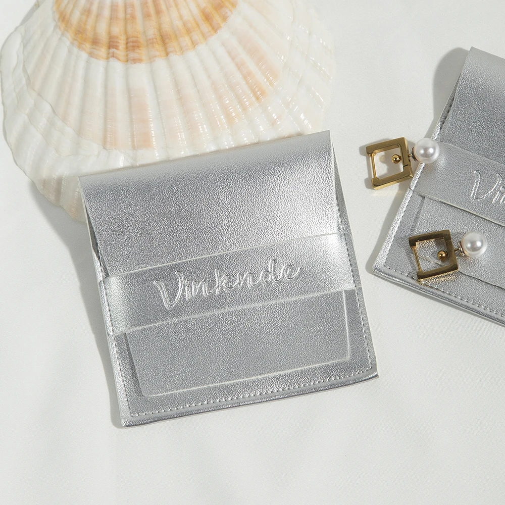 Personalisierte 8x8cm Silberne PU-Leder Schmuckverpackungsbeutel Kleine Ring-Ohrringe-Halsketten Hochzeits-Gastgeschenk-Tasche Organizer – Detail 3