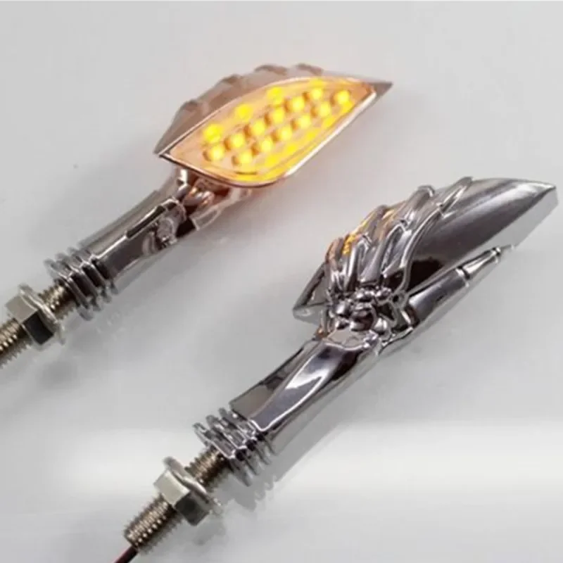 2pcs Silver Skull Hand Universal Motorcycle Indicators LED Turn Signal Light For Honda Yamaha Suzuki Kawasaki Chopper Bobber