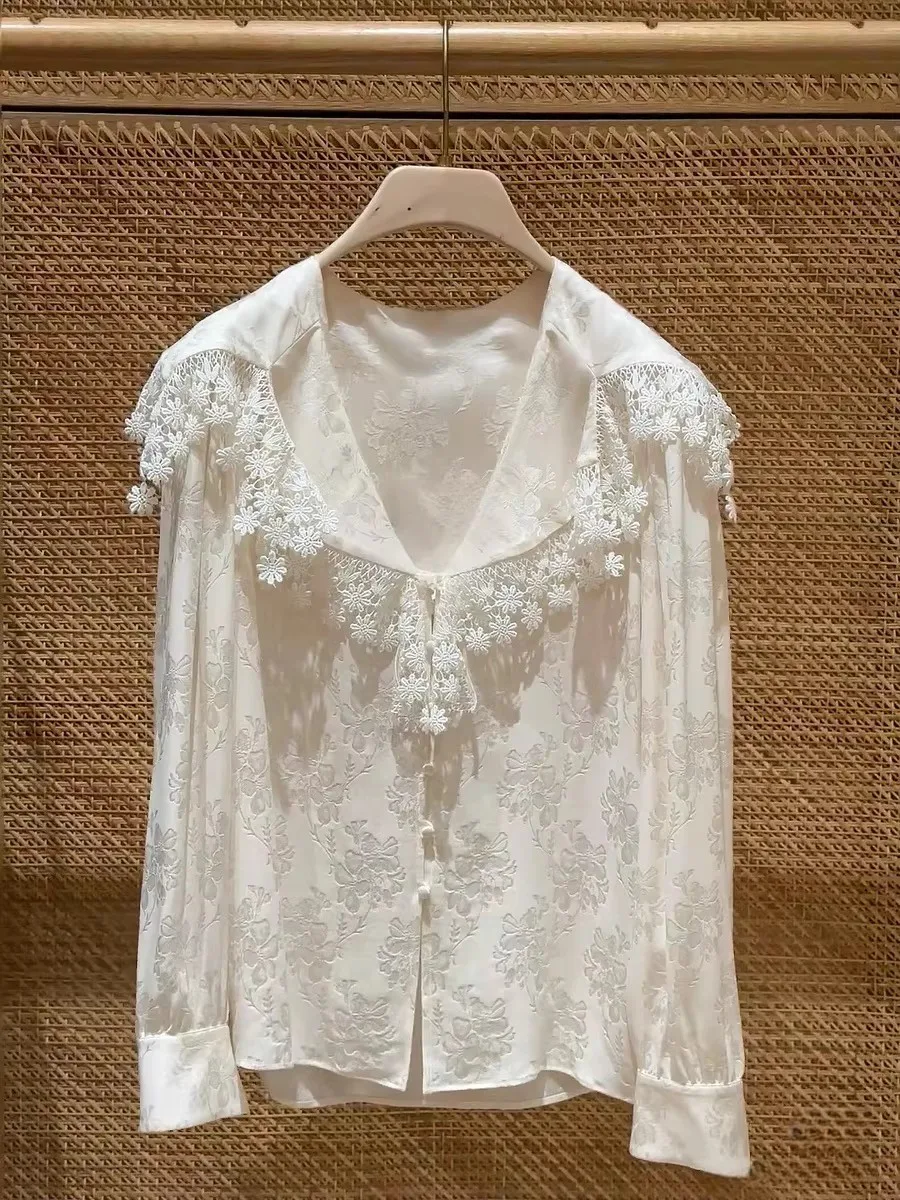 

2026 New Spring Elegant Ladies White Blouse Long Sleeve Fashion Patchwork Lace Jacquard Silk Shirt