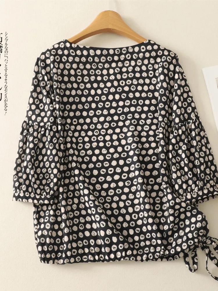 المتضخم الربيع الصيف تي شيرت المرأة هندسية طباعة موضة بلوزات فضفاضة غير رسمية السيدات غير النظامية مطوي امرأة تي شيرت