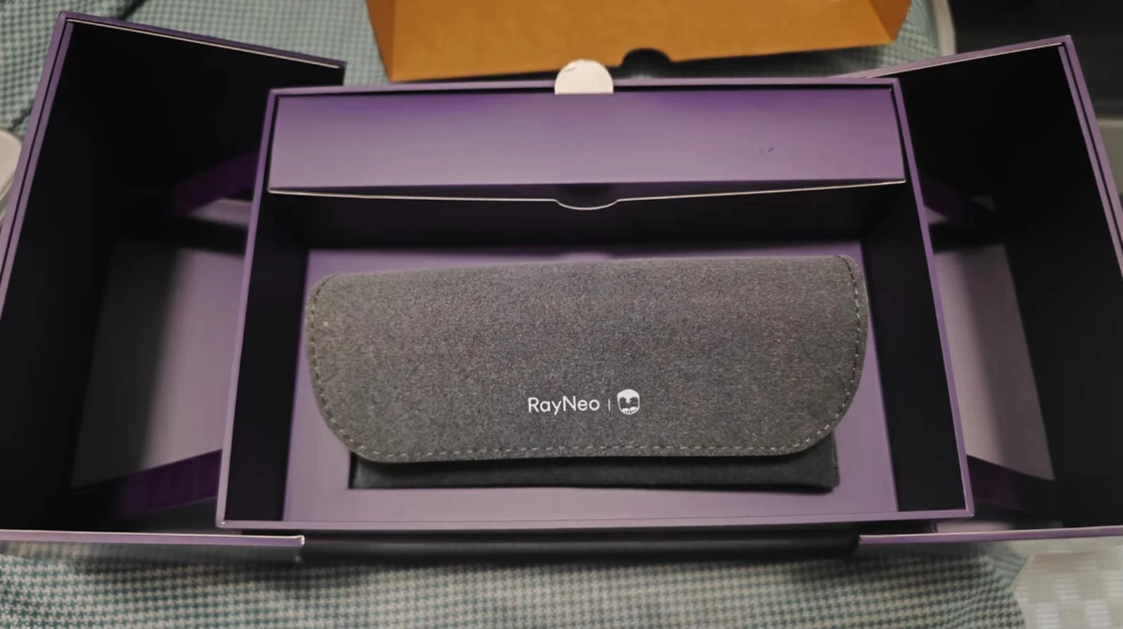 RayNeo Air 3s Pro Smart AR-Brille, HD-Riesenbildschirm-Sichtbrille, Conan-Kollaboration