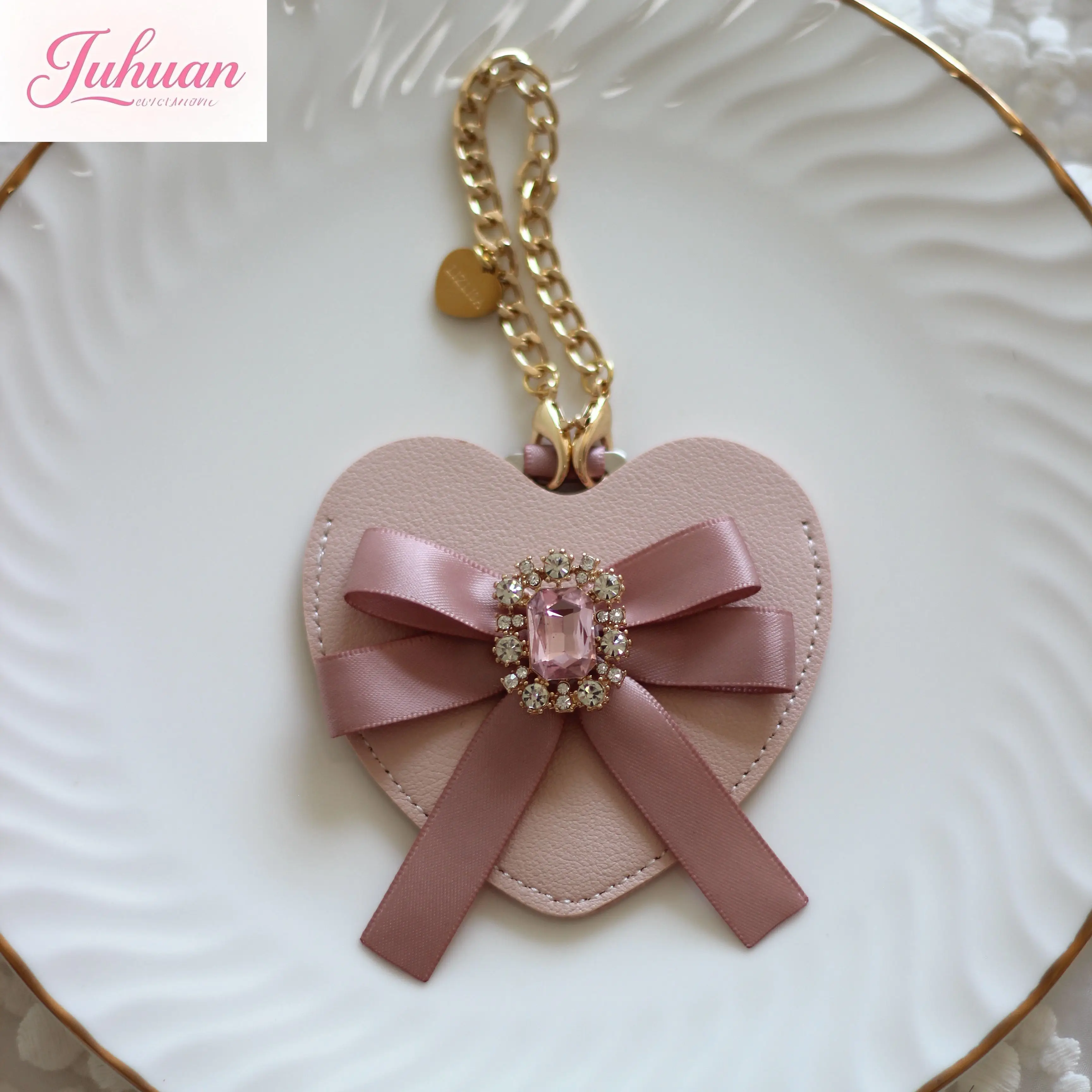 New Hand Made Japanese Love Rhinestone Pearl Bow Portable Portable Mini Makeup Mirror Lolita Cute Chain Leather Pendant Women