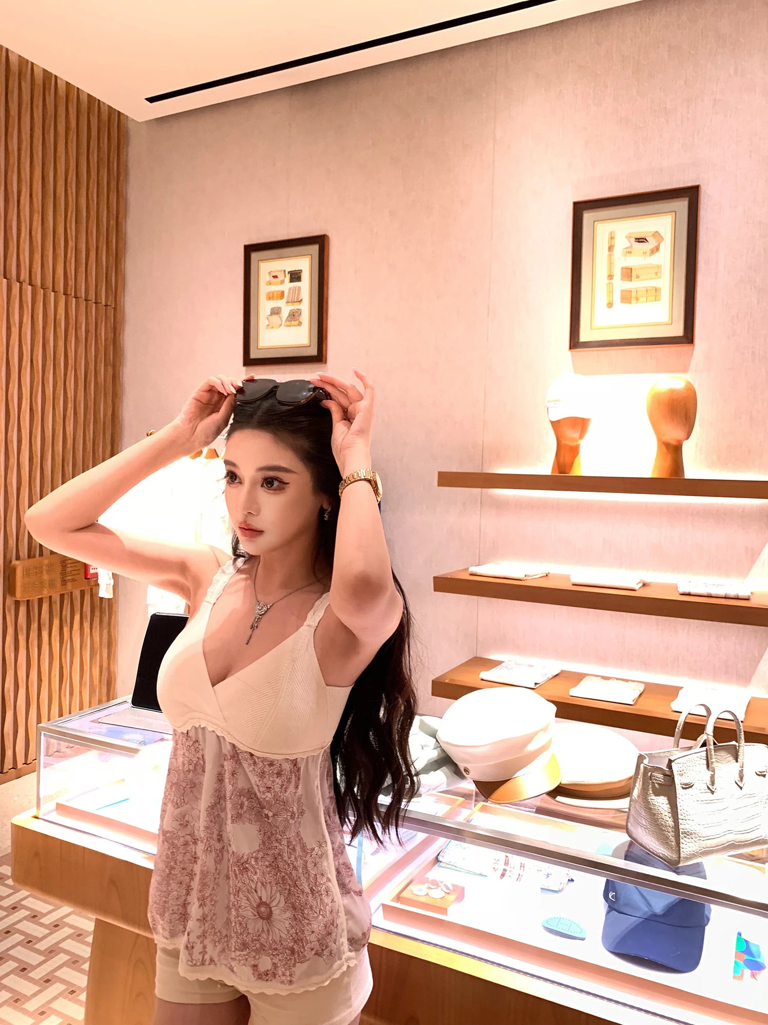 

Женский повседневный жилет Heavy Industry YB Print, модный, летний 2025, однотонный, на молнии, цвет фиолетовый персиковый, с принтом «Персиковый цвет»