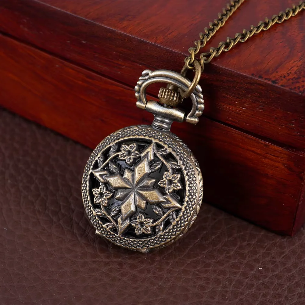 

Quartz watch Bronze hollow diamond petal pocket watch vintage small quartz watch necklace watch