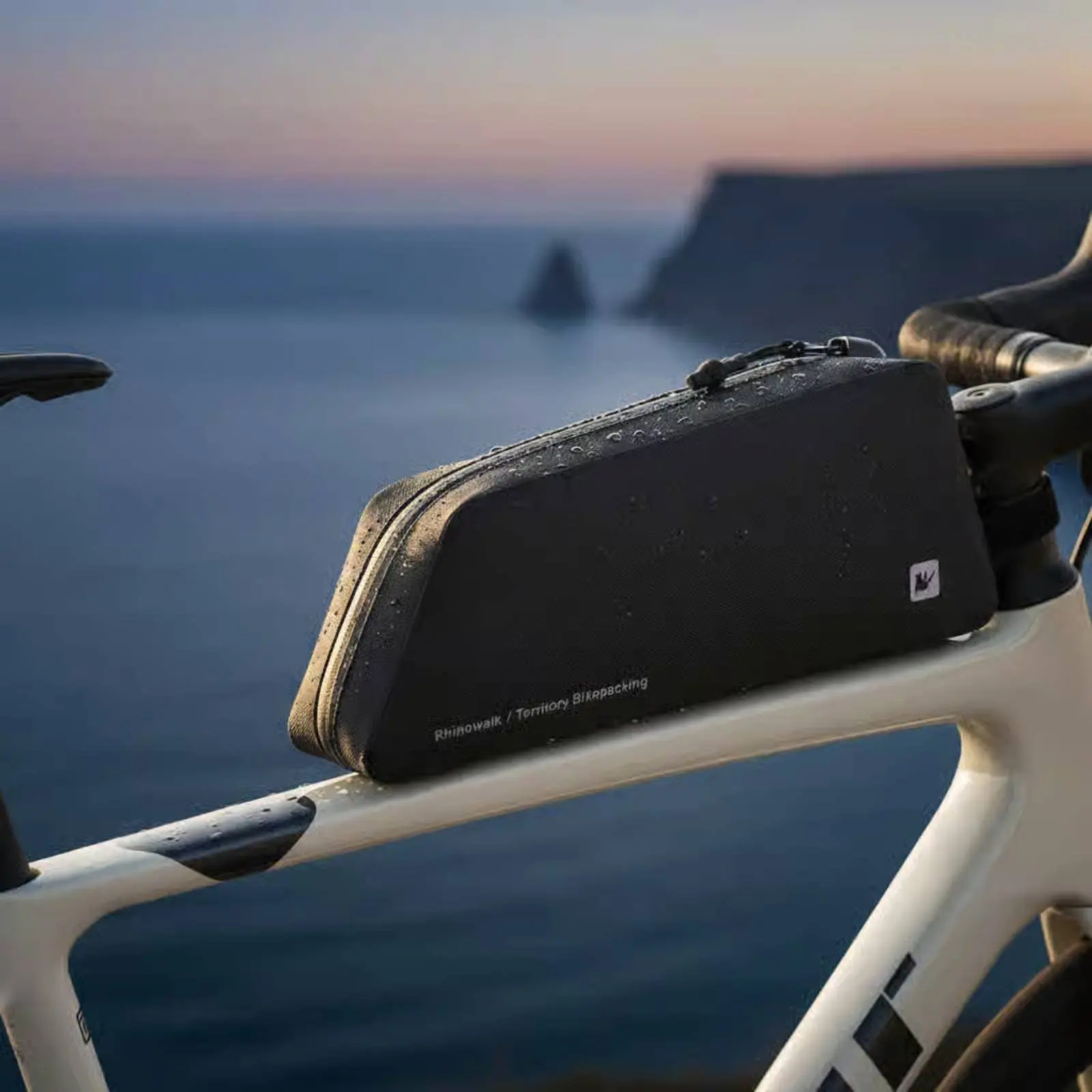 

Road Bike Top Tube Bag Slim Design Cycle Frame Pack Waterproof Bike Frame Bag Easy to Install Wear Resistant for Outdoor