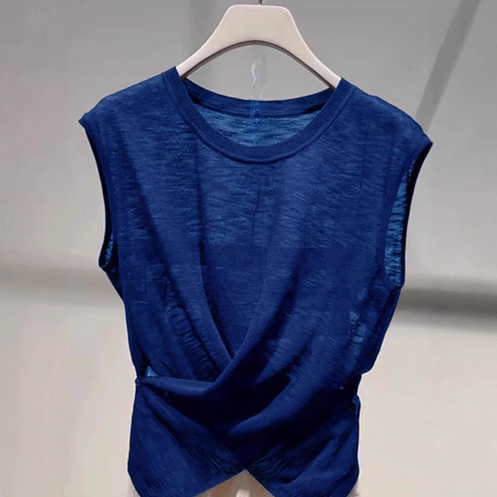 Spring and Summer 2026 New Temperament Elegant Retro Simple Fashion Versatile Sleeveless Top Niche Foreign Versatile Vest