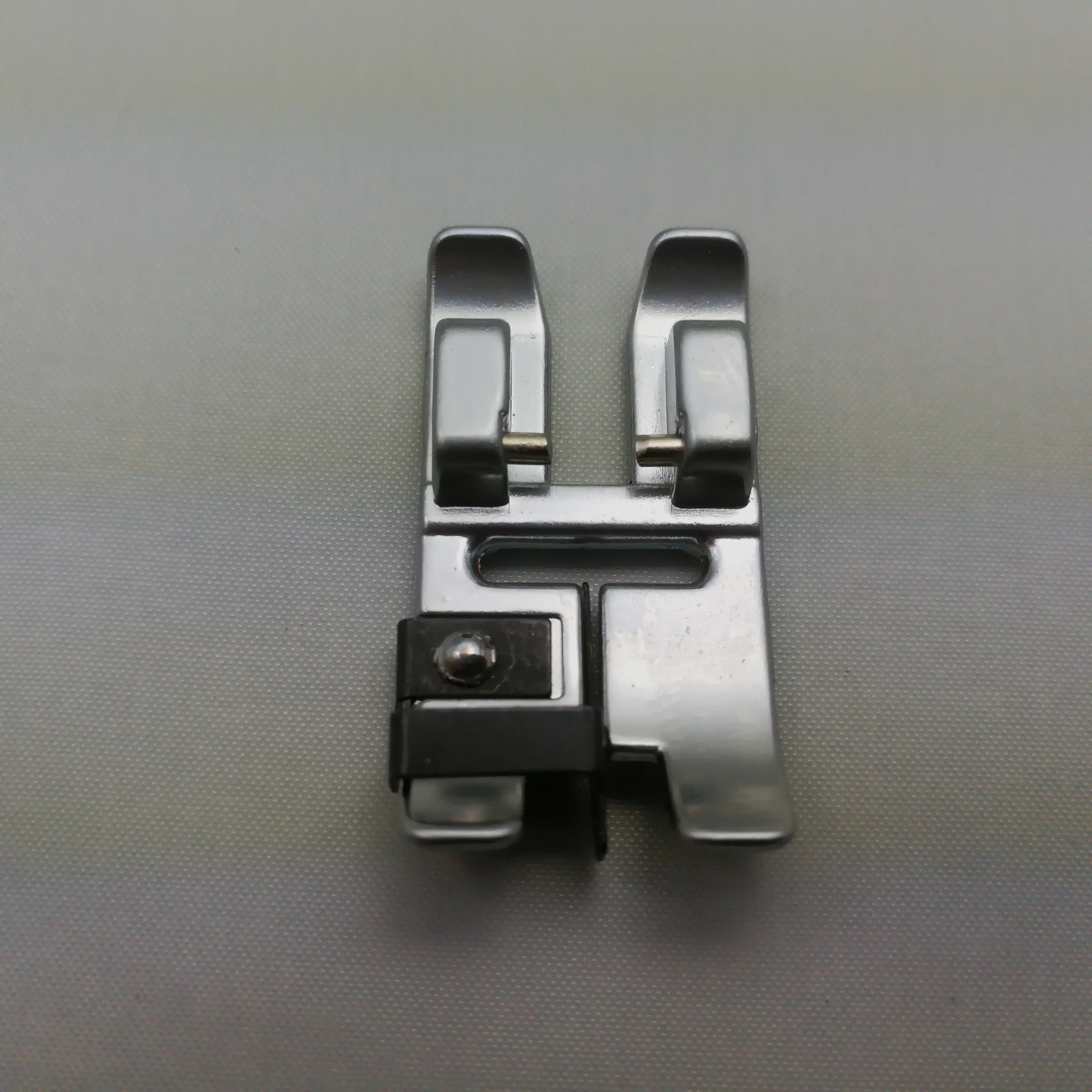 Pfaff Sewing Narrow Edge Presser Foot With IDT Stitch In The Ditch # 820609096