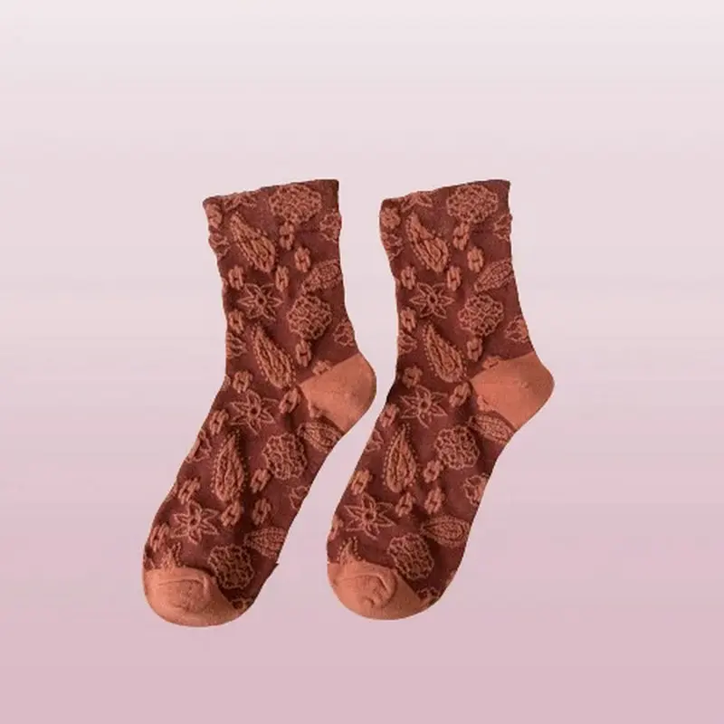 3/6 Paar Mittel rohrs ocken aus reiner Baumwolle Neue hochwertige Retro-Walds til Damen künstlerische Damen Herbst Retro gestapelte Socken