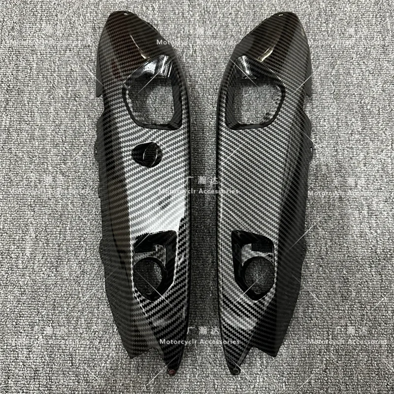 

Fit For KAWASAKI ER6N ER6F ER-6N ER-6F NINJA 650 2012-2013-2014-2015-2016 Carbon Fiber Rear Upper Tail Side Fairing