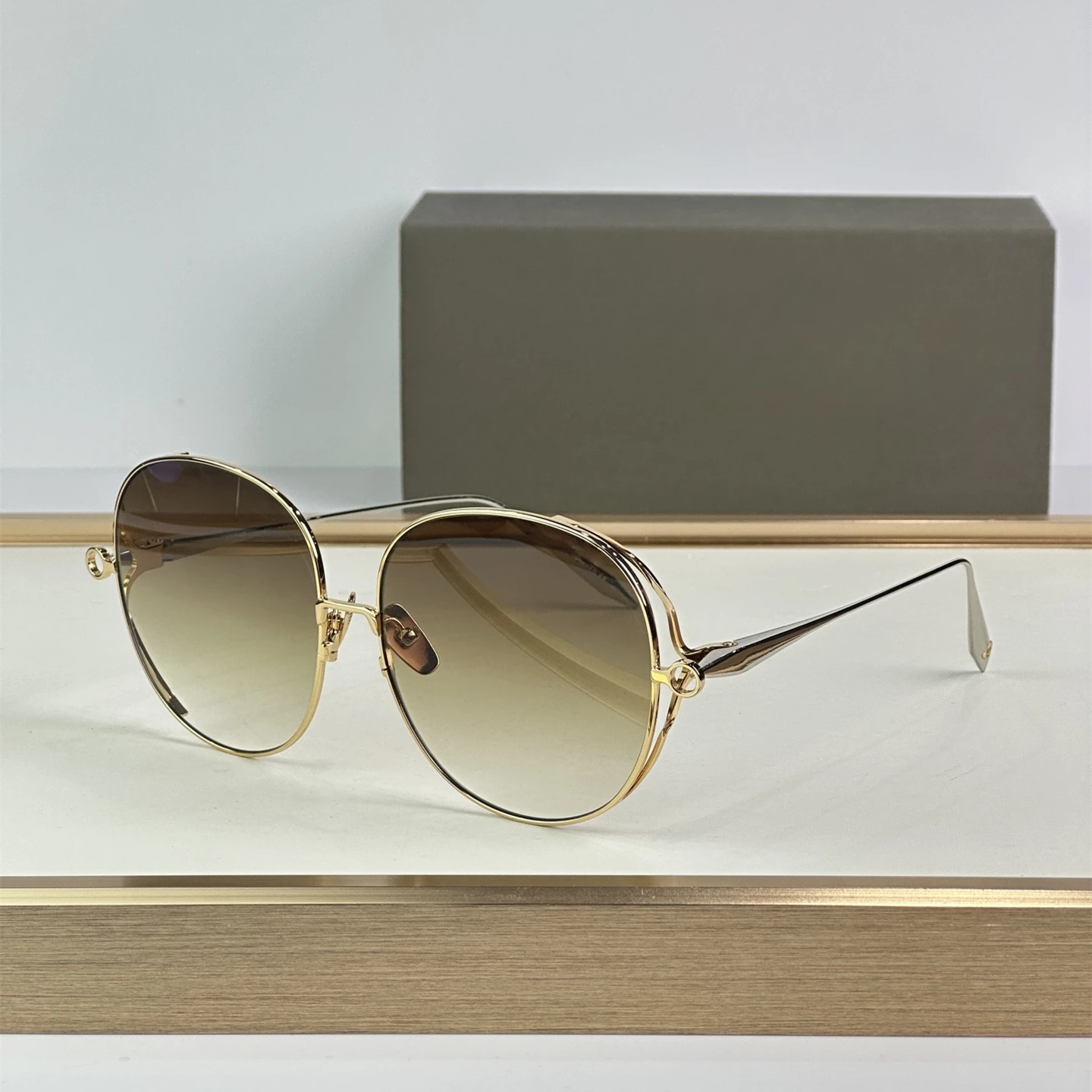Dilta Arohz DTS156 Round Pilot Women's Eyepieces Classic Luxury Brand Designer UV400 2025 New Style Popular Female Sunglasses