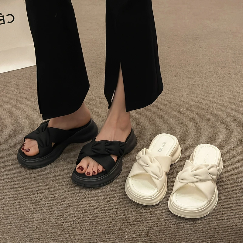 Slippers Platform Shoes Woman 2024 Cross-Tied Shale Female Beach Low Luxury Slides Pantofle Soft Sabot Designer Summer