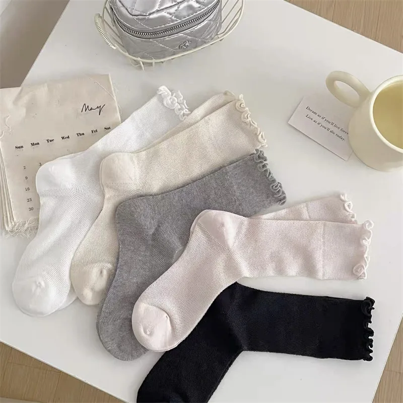 

1/5 Pairs Women's Socks Spring And Summer Thin Mid Tube Socks Lace Hollow Mesh Pile Socks Ballet Style Cotton Socks Color Solid