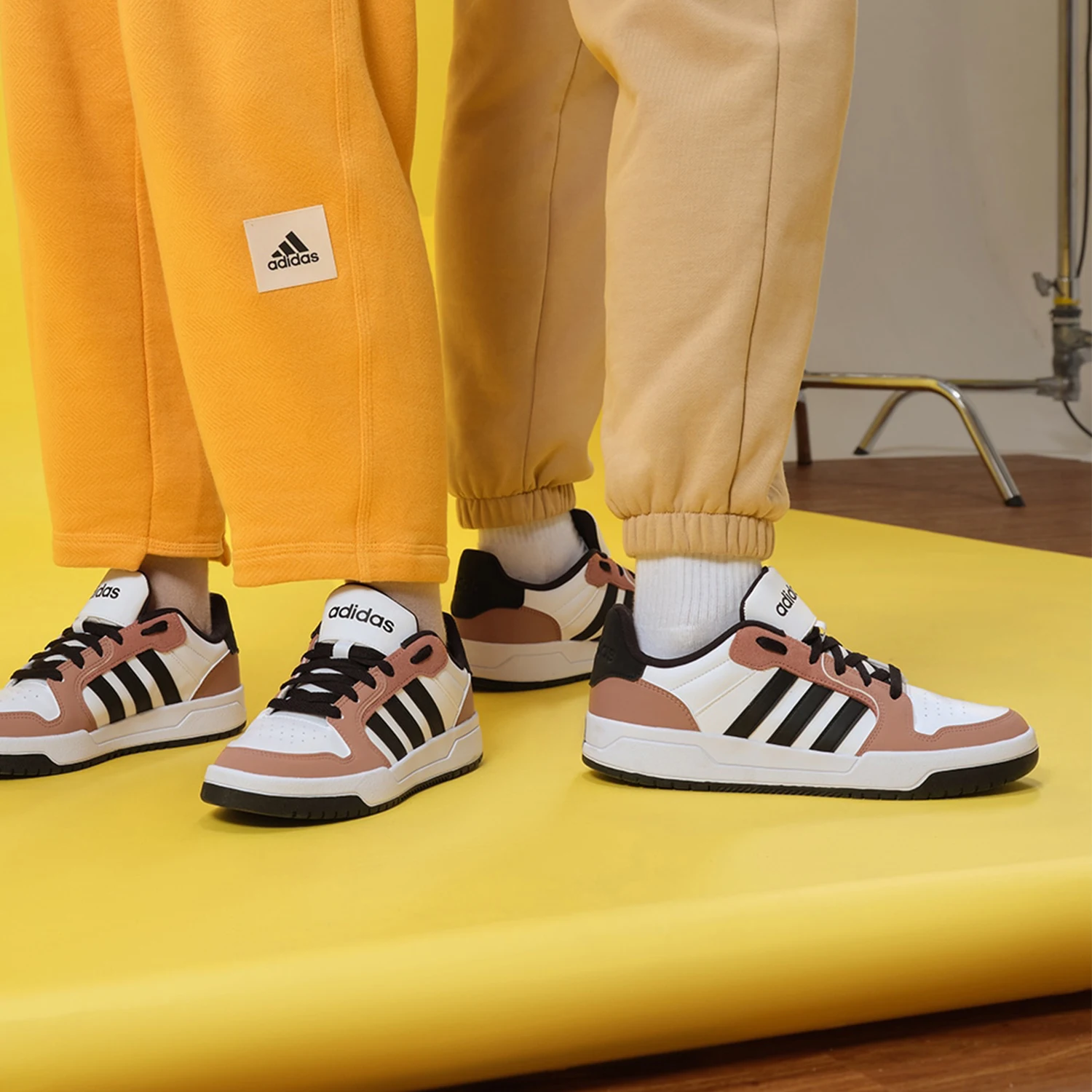 Adidas Authentic ENTRAP Men's Women's Youth Sense Retro Sports Casual Sneakers IE3905