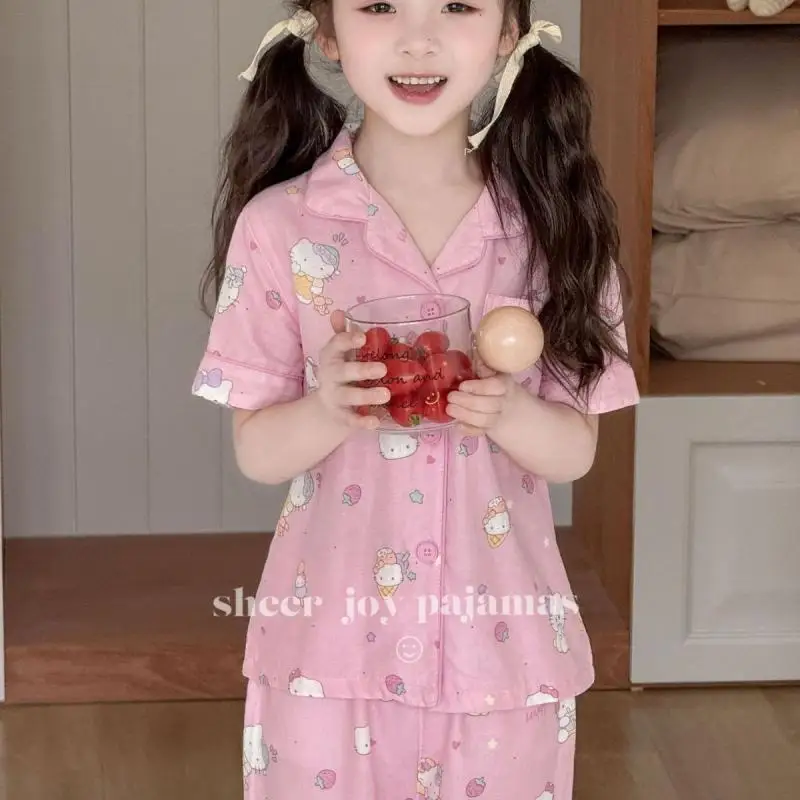 

Sanrio для девочек с короткими рукавами, 2 шт., брюки Kuromi для девочек, новый стиль, модный кардиган для девочек «Hello Kitty», хлопковая пижама, милая домашняя одежда