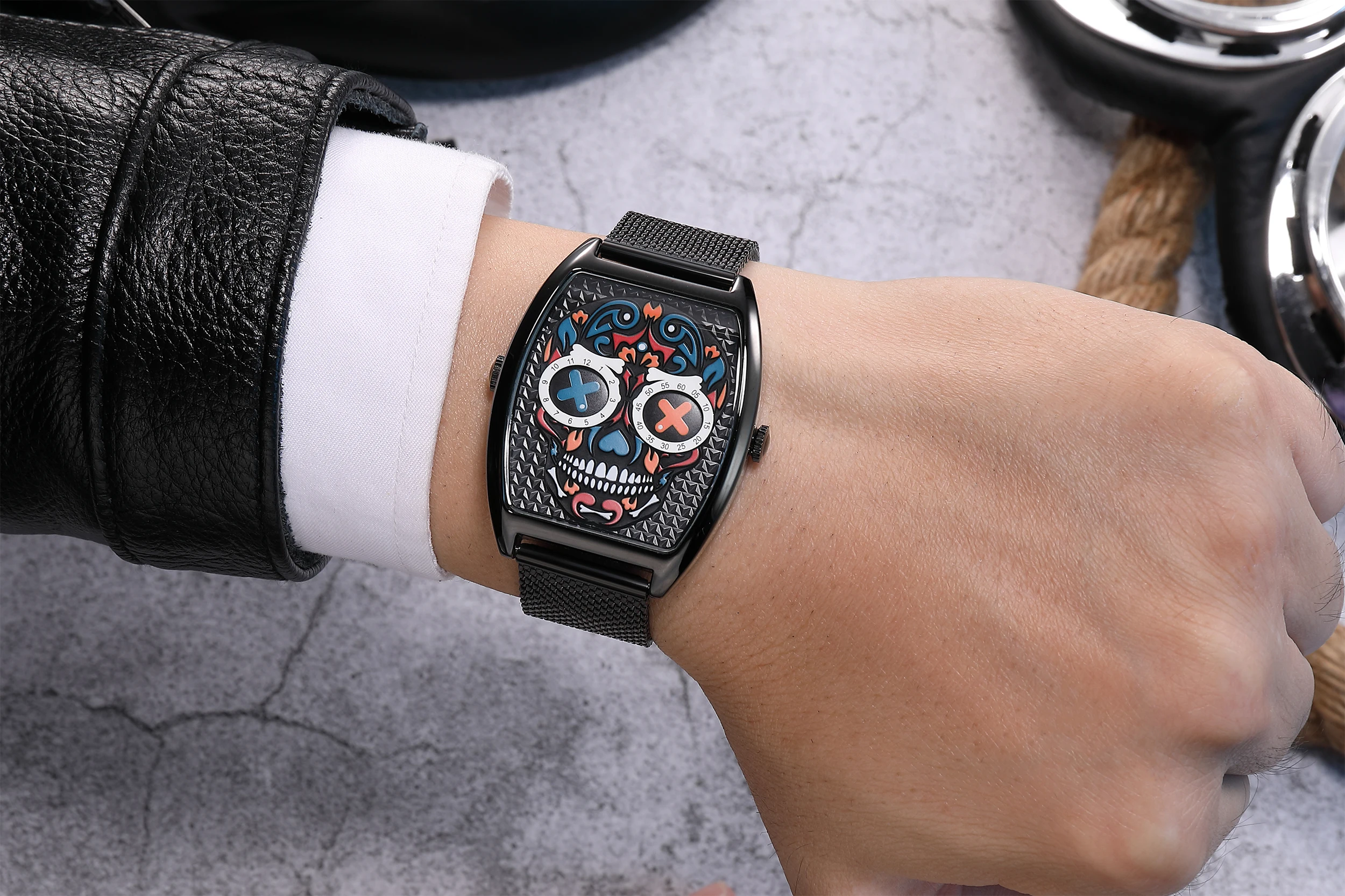 New Skull Watches Hip Hop Quartz Men Watches Fashion Clown Personality Watches Luxury Man Watch Reloj Hombre