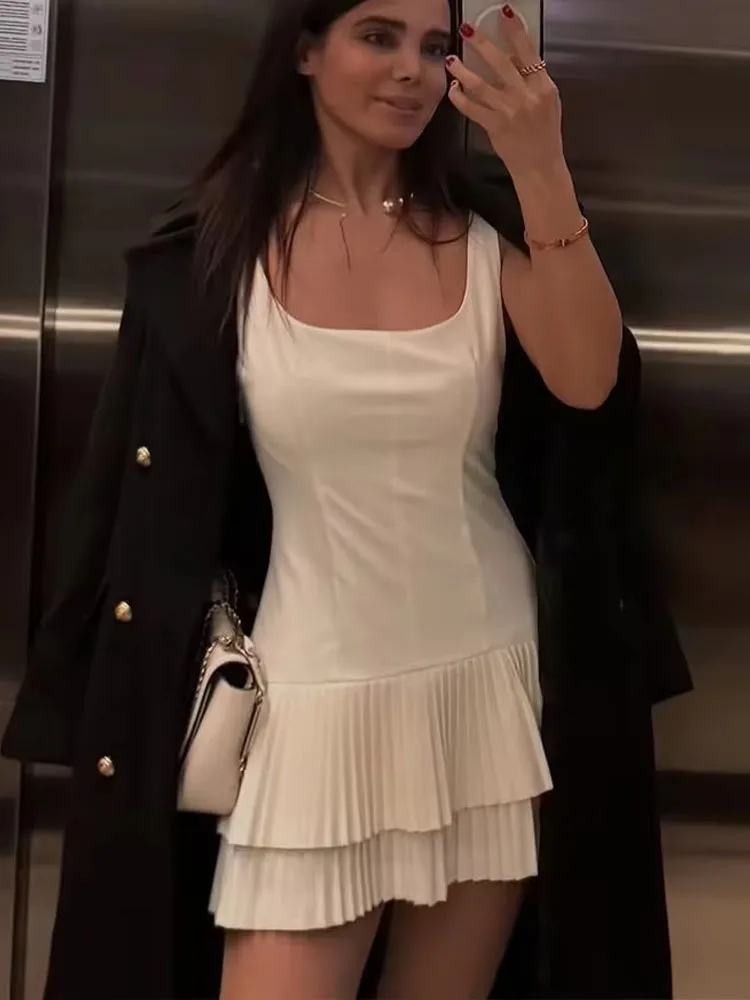 2025 Mujer Chic High Street Slim Vestidos de playa vestido plisado mujeres verano cuello cuadrado blanco sin mangas Mini vestido