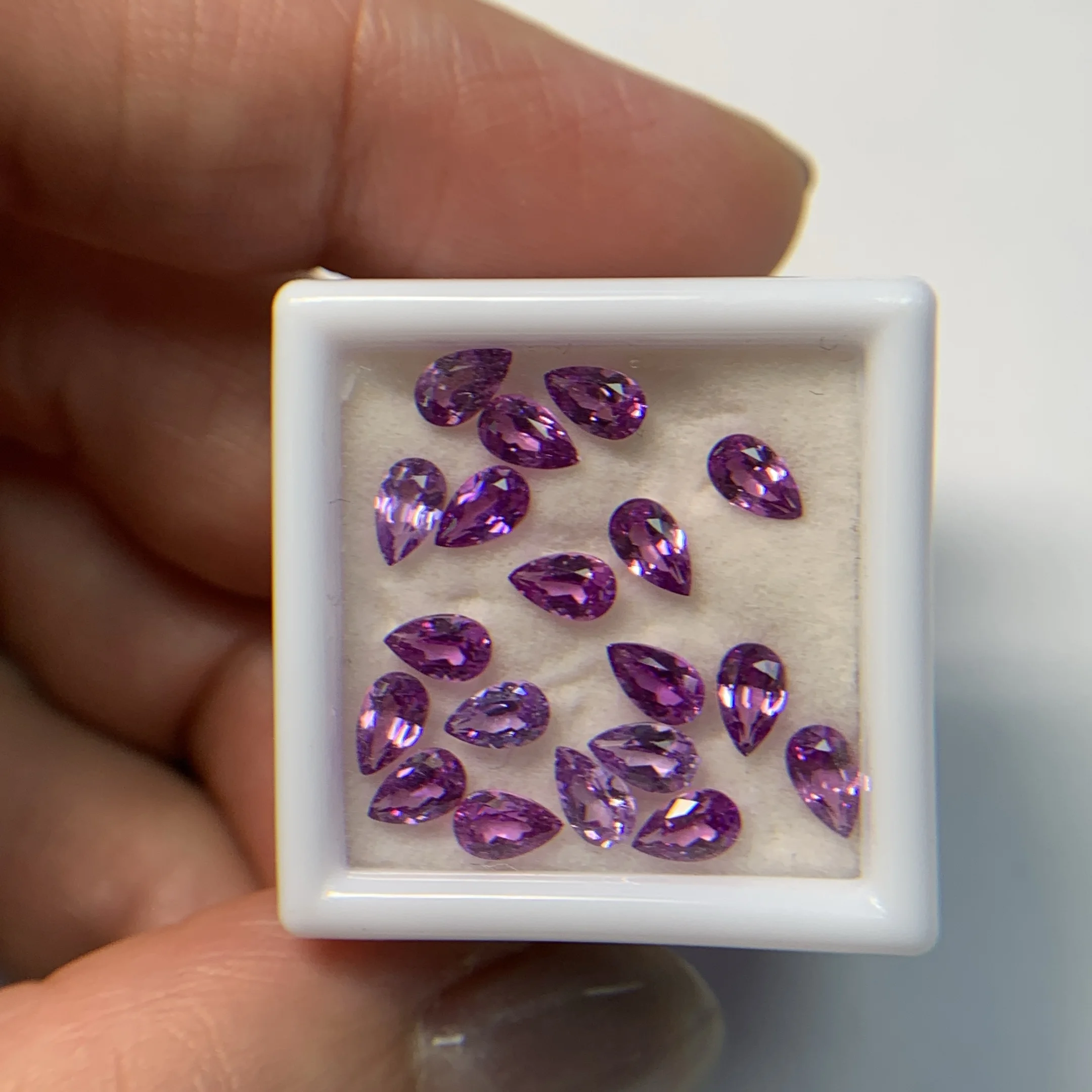 

Purple Pear Cut Lab Grown Gemstone AGL Certified Brilliant Loose Stone For Engagement Ring Pendant Fine Jewelry Making