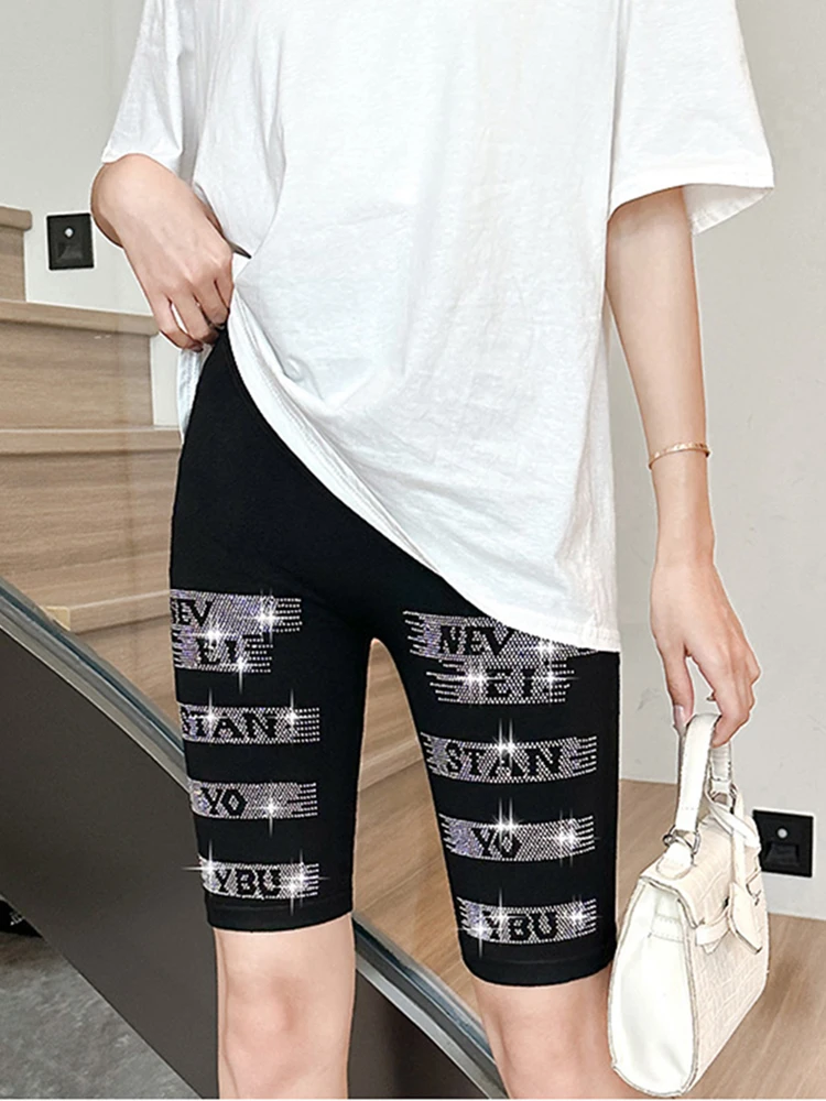 Neue sexy Leggings Frauen glänzenden Strass Design schwarz dünne Turnhose Stretch kurze Hosen hochwertige Workout Leggins