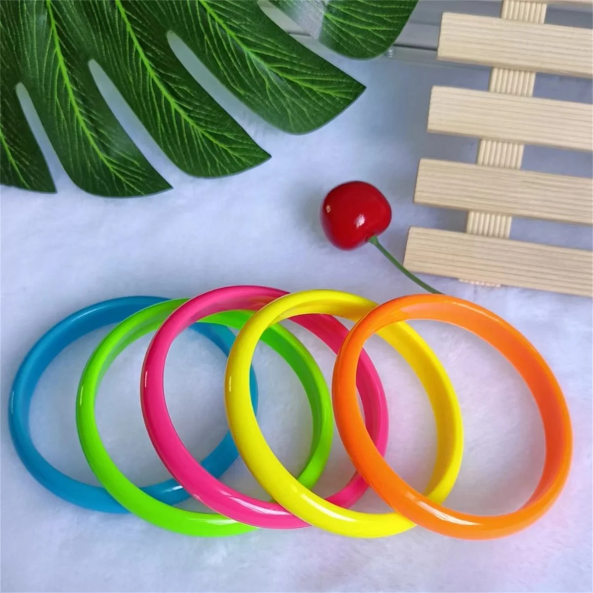 2.5CM Colorful Candy Acrylic Wide Face Bangle Bright Exaggerated Resin Bracelet Suitable for Young People and Children Bangle