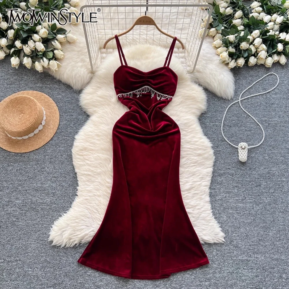 

TWOTWINSTYLE Solid Evening Party Dress for Women Strapless Sleeveless High Waist Spliced Tassel Fashion Dress Female KDR522432