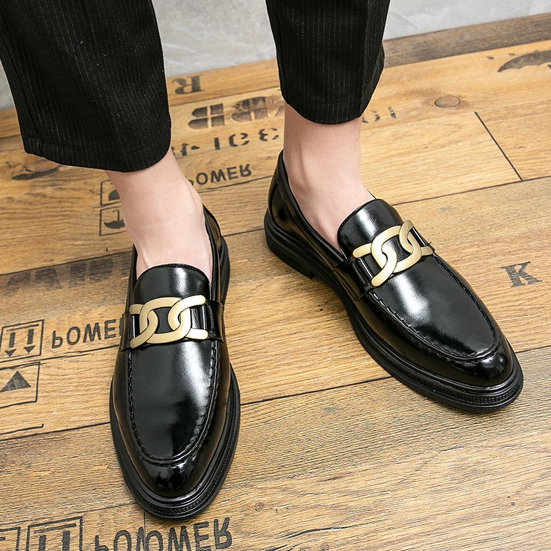 Italian Luxury Brand Wedding Shoes Men\'s Dress Design Loafers Slip-on Handmade Business Leather Shoes Pointed Black Driving Shoe