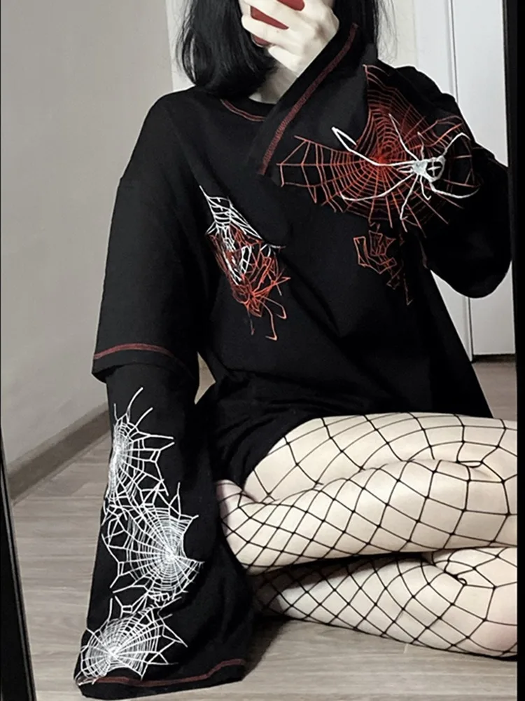 Deeptown Y2k Gothic Harajuku Spider T Shirt Women Goth Dark Streetwear Design Tees Black Long Sleeve Top 2023 Autumn Spring