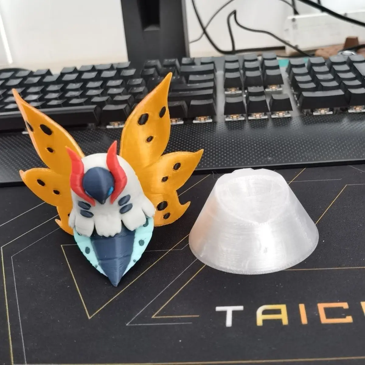 Anime Action Figures Volcarona Proportion World 1:20  Diy 3d Printing Kawaii Cartoon Character Desktop Model Gifts