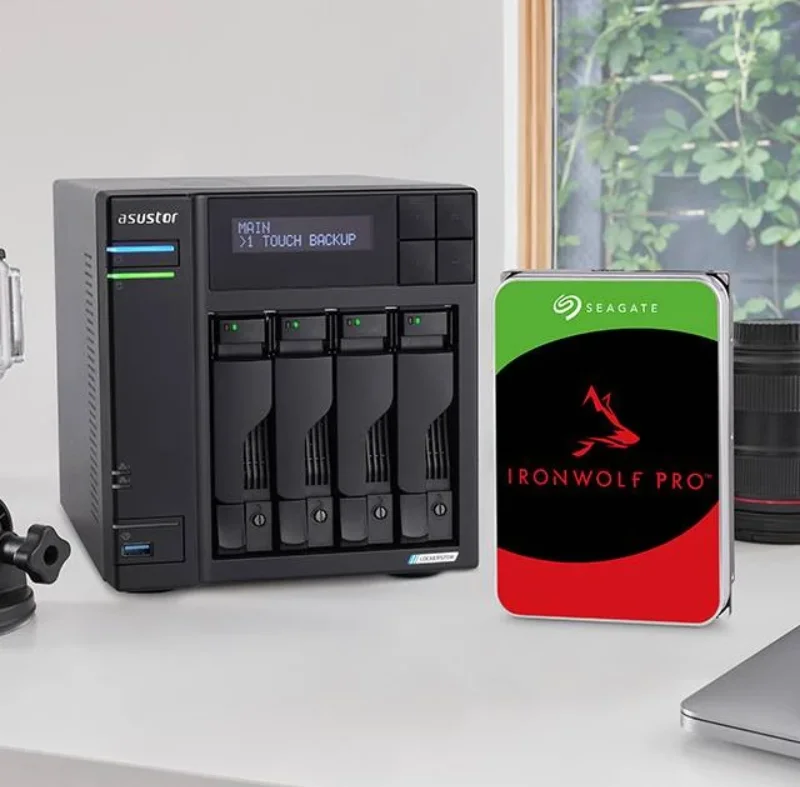 محرك الأقراص الصلبة Sea Gate 14TB Iron Wolf Pro 3.5 SATA NAS عالي السرعة لسطح المكتب ونموذج تخزين خادم NAS ST14000NT001/NE0018