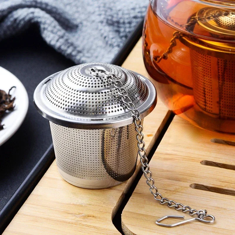 304 Stainless Steel Tea Ball Strainer Mesh Herbal Infuser Filter Tea Leaf Spice Tea Strainer Boil soup for Teapot Kitchen Tool