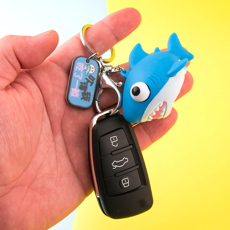 Engraçado Tubarão Boneca Ansiedade Chaveiro, Pingente de desenhos animados, Criativo Toy Car Keyring Feminino e Masculino Keyring, Casal saco