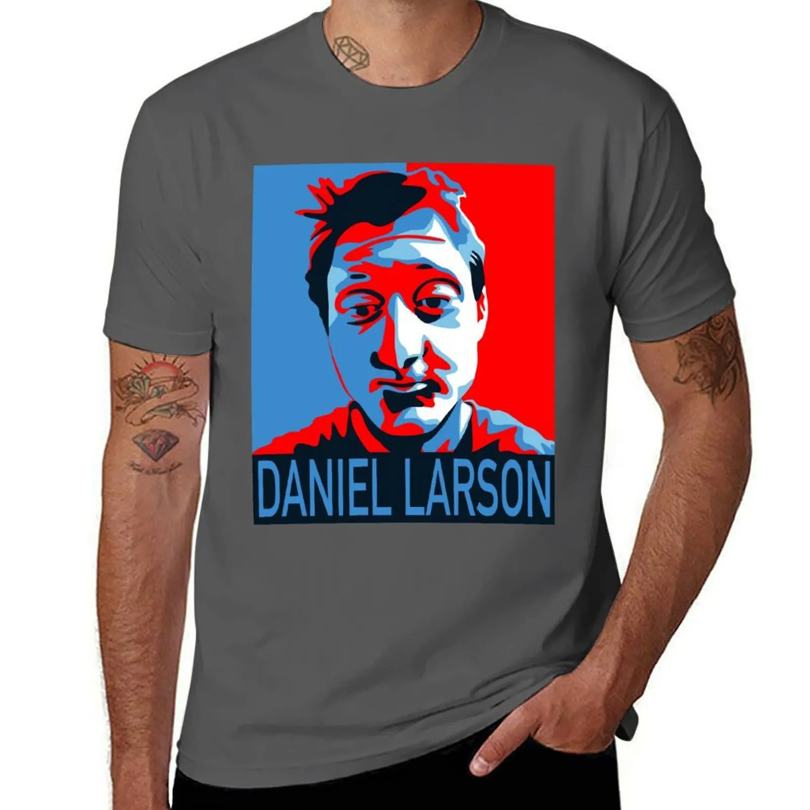 

President Daniel Larson for T-Shirt Plus Size Loose Fit T-Shirt