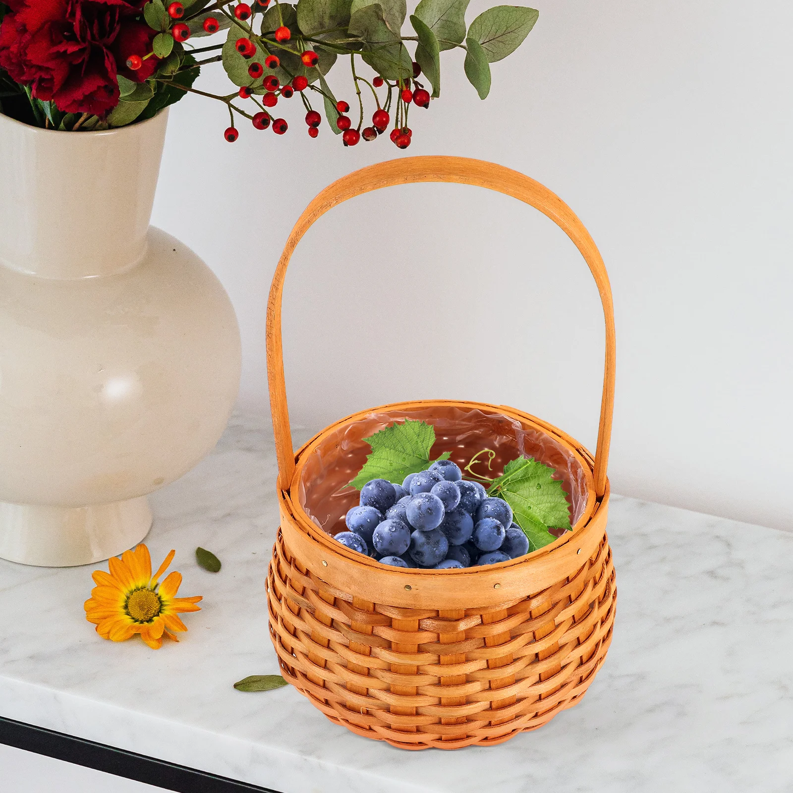 

Carrying Basket Props Mini Candy Handle Woven Hamper Country Decor Storage Baskets Portable PE Material Kids Toys Bread