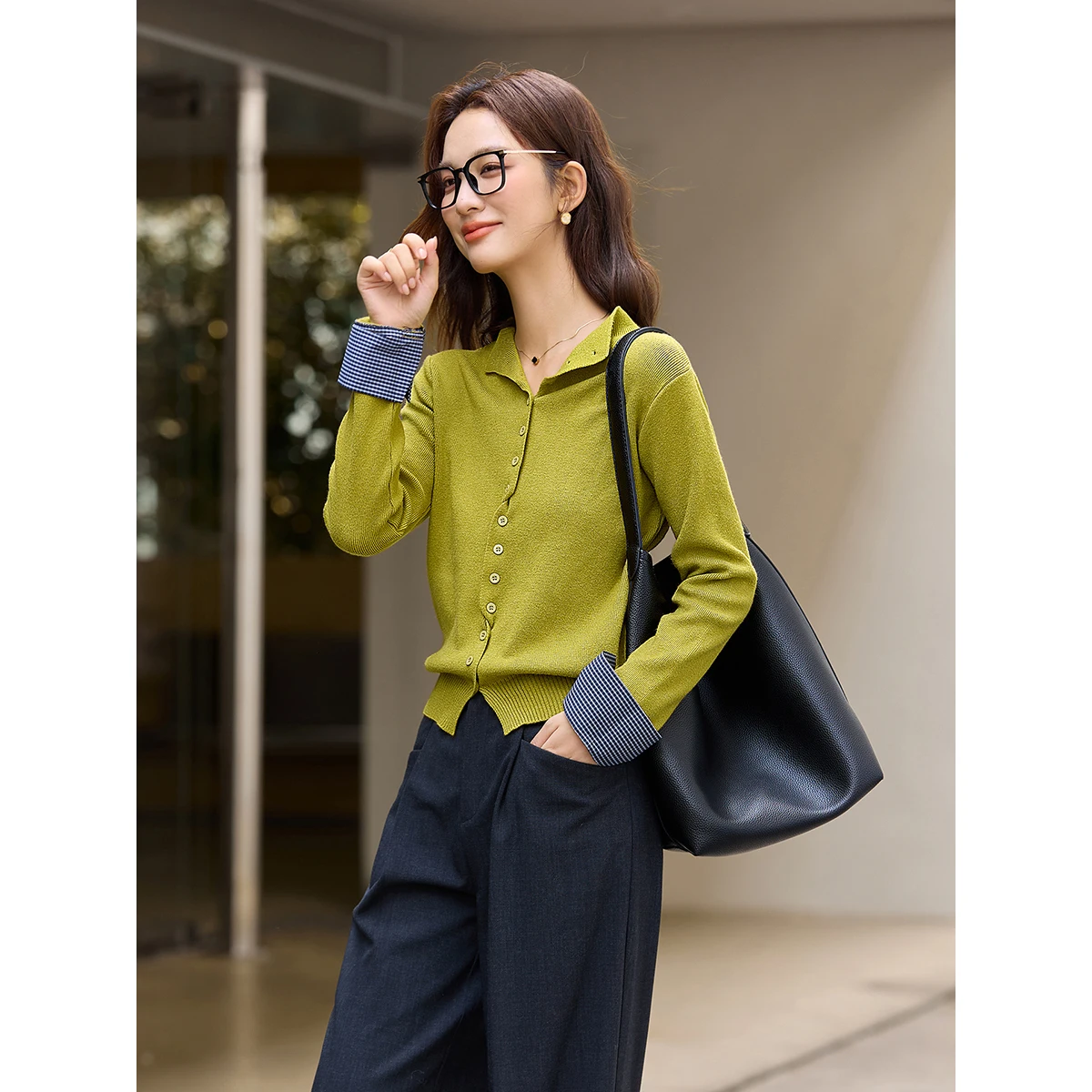 VIMLY المرأة شبه الياقة المدورة سترة مشغولة من الصوف 2025 الخريف التباين منقوشة الأصفاد عقدة الجبهة البلوزات موضة ملابس يومية أعلى 30370