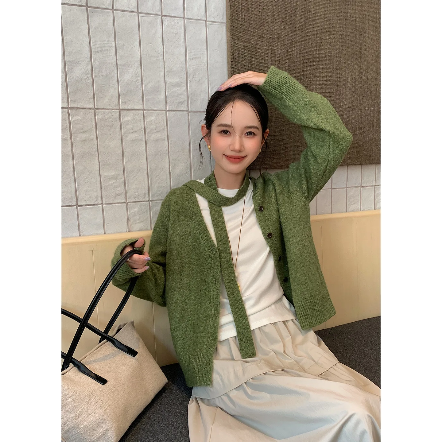 

Autumn Streamer Atmosphere Hairy V-neck Knitted Cardigan Women's Jacket 2025