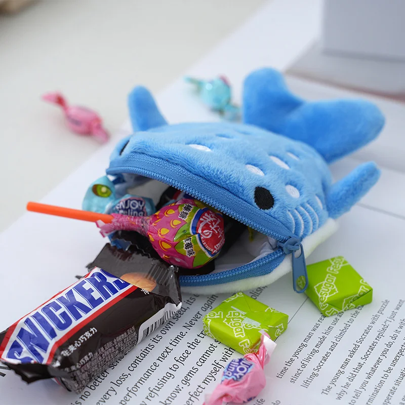 Women Plush Shark Coin Purse Cute Mini Coin Bags Pouch Zipper Three-dimensional Coin Money Headphone Holder Bag Wallet Ke