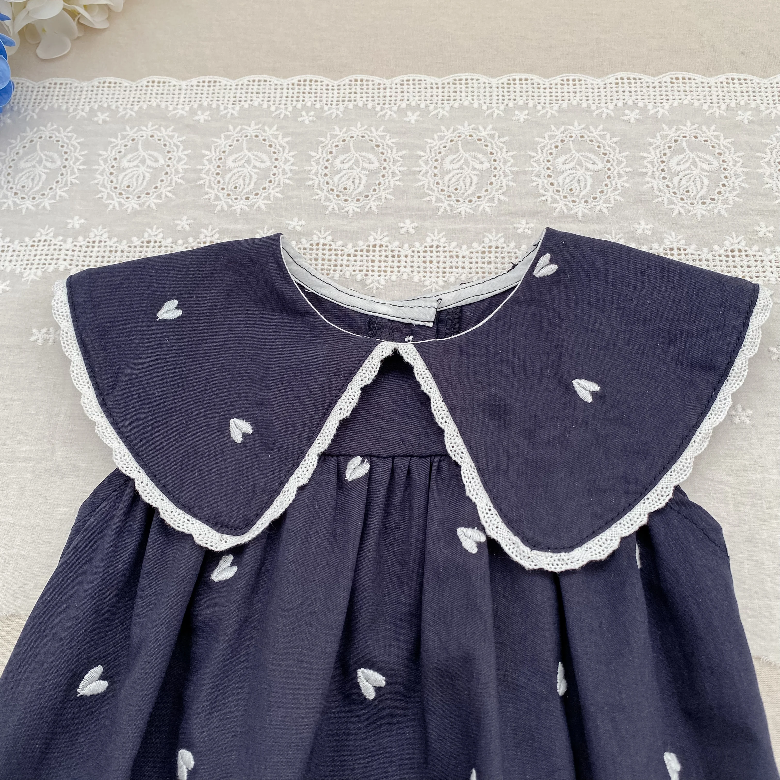 2026 Neuer Sommer Neugeborenen Baby Mädchen Strampler 0-24M Baby Mädchen Kleidung Ärmellos Baumwolle Herz-Print Baby Mädchen Einteiler – Detail 7