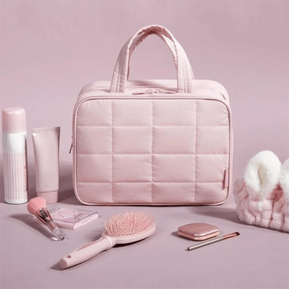 

Cloth Cosmetic Handbag Multipocket Zipper Closure Travel Toiletry Bag Handle Separate Dry and Wet Portable Makeup Pouch